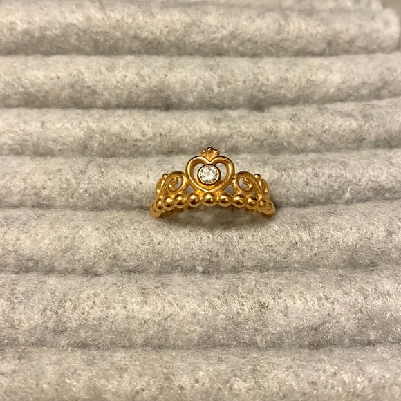 Pandora Princess Tiara Crown ring in Rose Gold - Picture 3 of 3